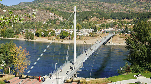 ColumbiaRiverSkywalk_CofTrail_small